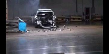 国产玻璃撞击视频