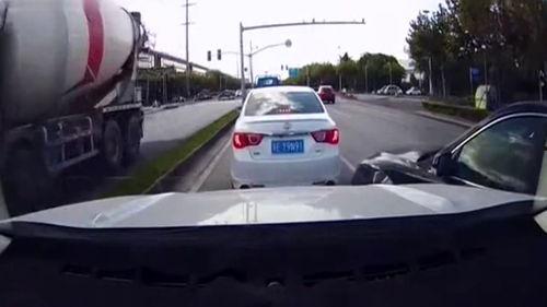 国产螃蟹走车视频大全  第1张