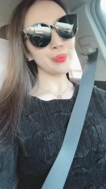 国产姐弟自拍视频,揭秘家庭隐私界限的争议与反思  第2张