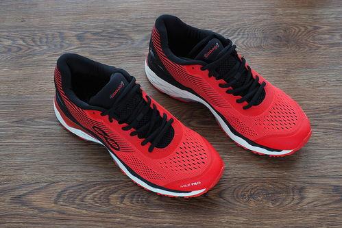 女士国产跑步鞋测评视频,女士专属款，舒适与性能的完美结合  第3张